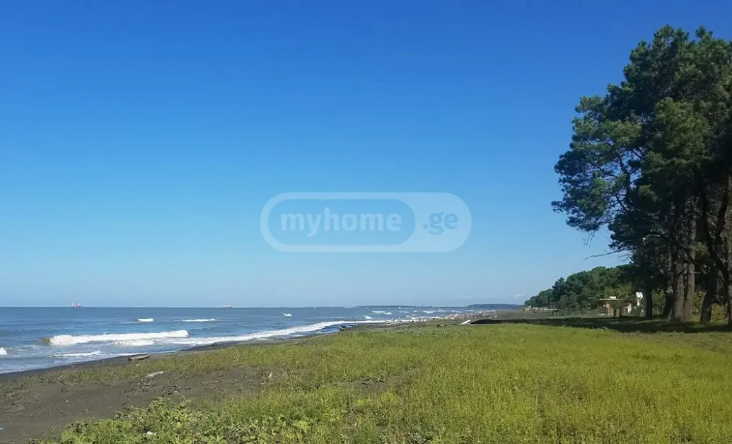 7 Room Private House For Sale view 1