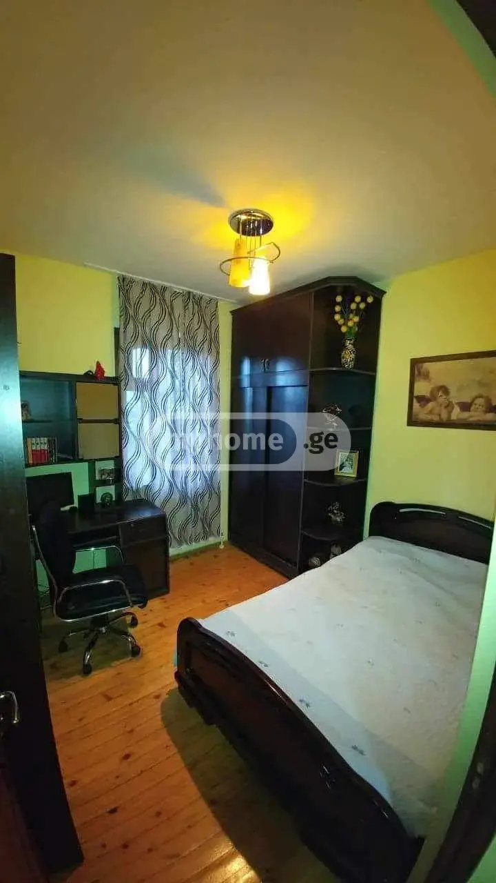 7 Room Private House For Rent In Isani view 8