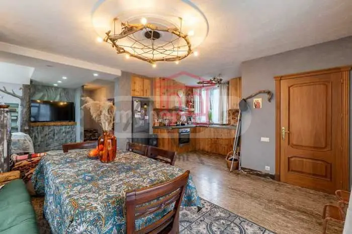 6 Room Private House For Rent In Mtskheta view 1