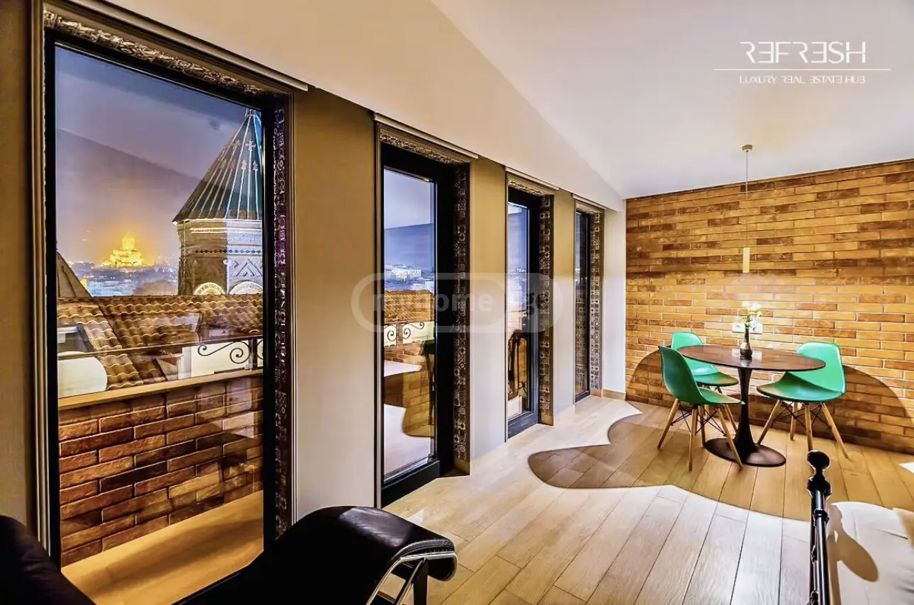 4 Room Private House For Sale view 3