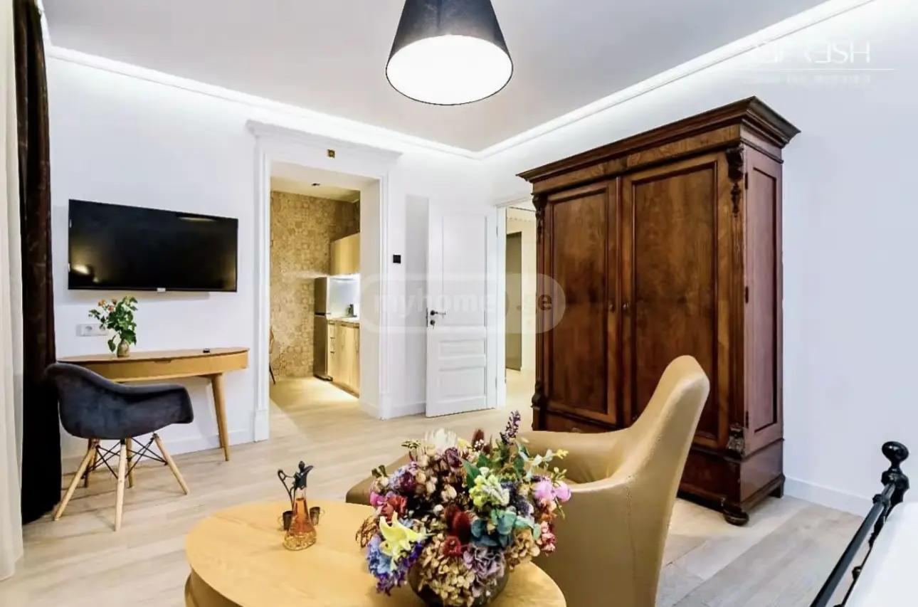 4 Room Private House For Sale view 15