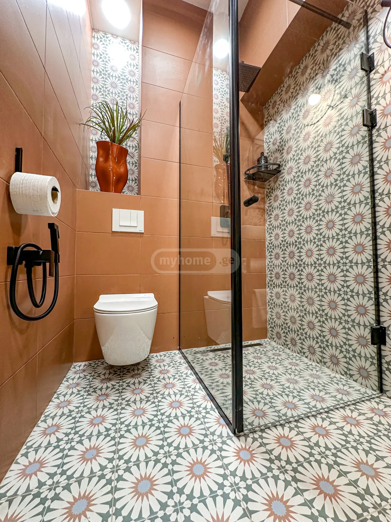 1 Room Apartment Daily Rent In Digomi view 12