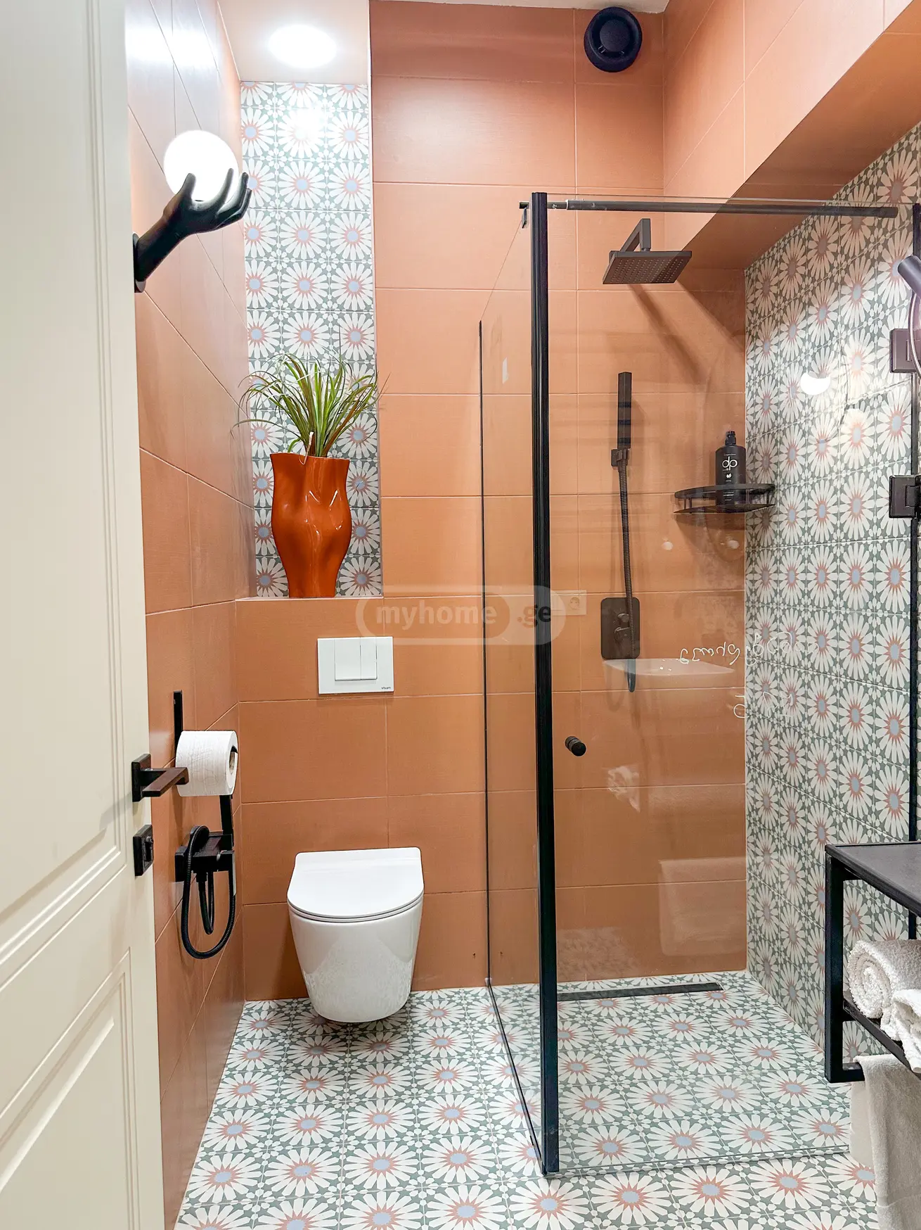 1 Room Apartment Daily Rent In Digomi view 8