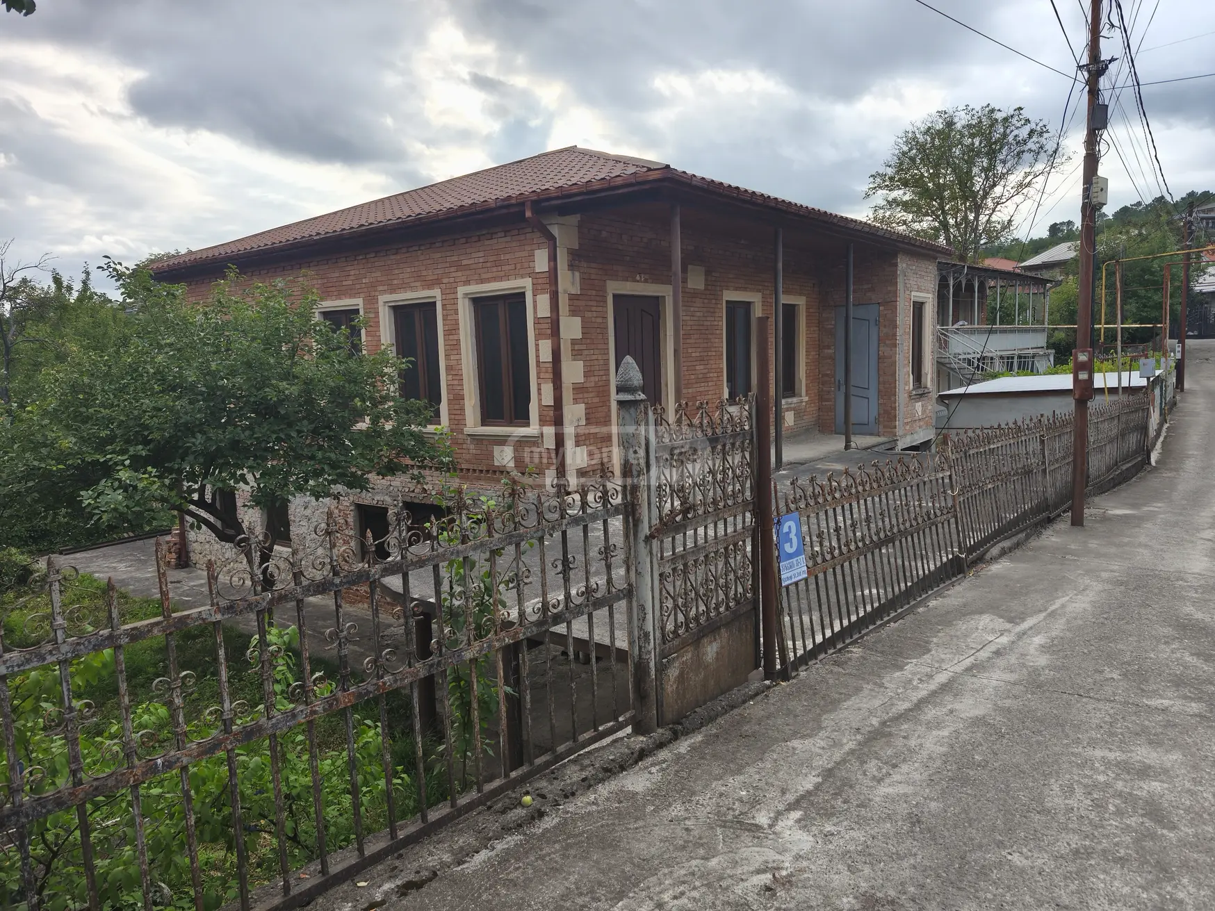 10+ Room Private House For Sale Gora, In Qutaisi view 2