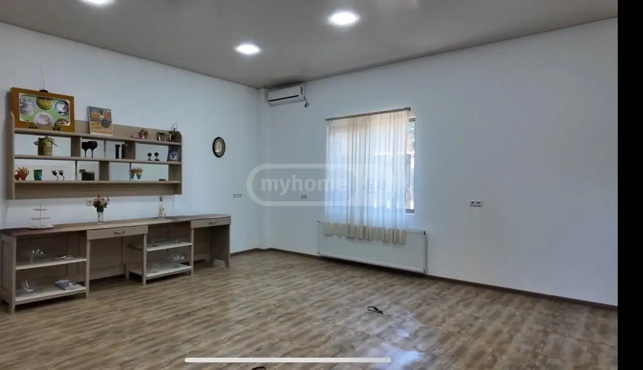 Universal Commercial Area For Sale Nikea, In Qutaisi view 6