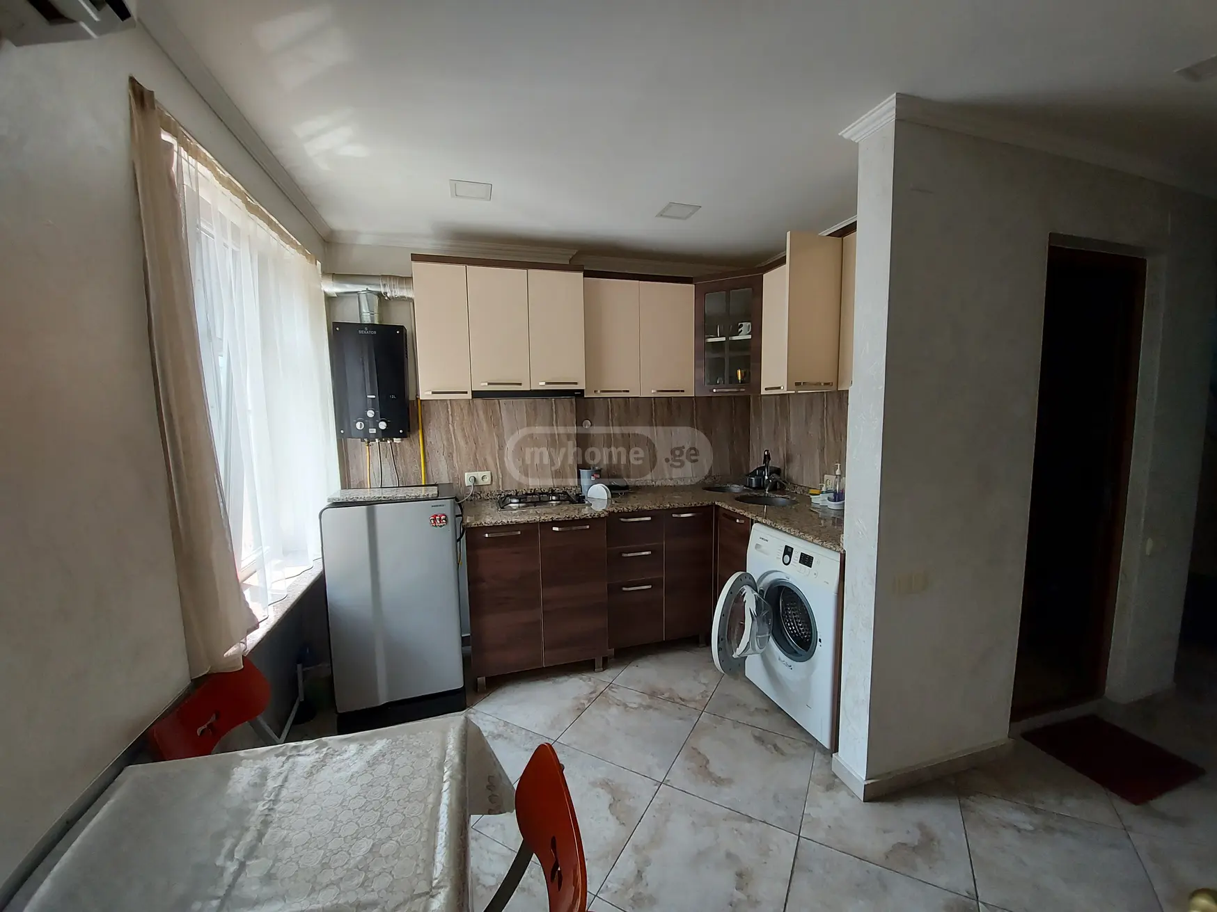 2 Room Apartment Daily Rent In Old Batumi District, In Batumi view 11