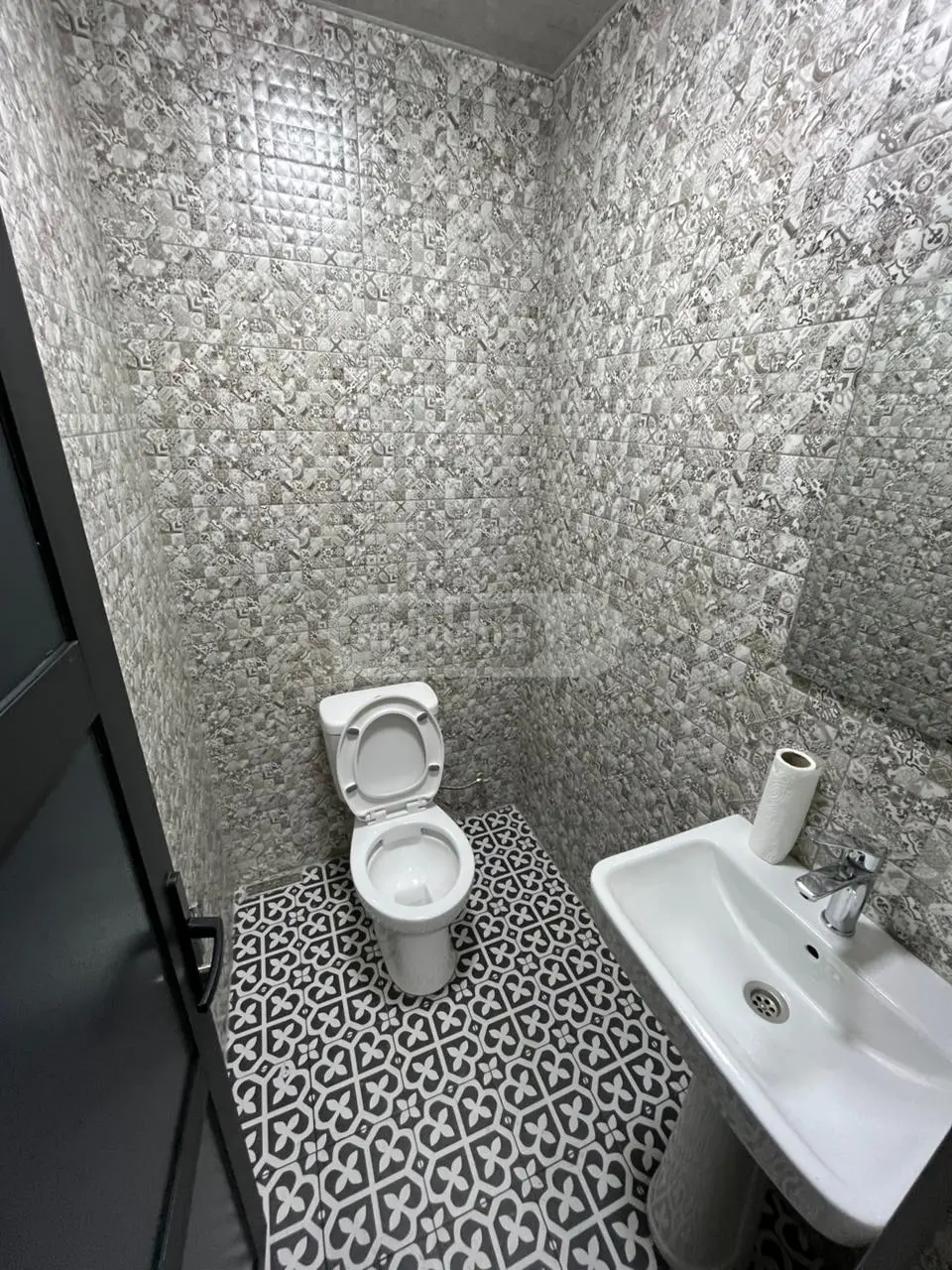 Universal Commercial Area For Rent Avtokarkhana, In Qutaisi view 7