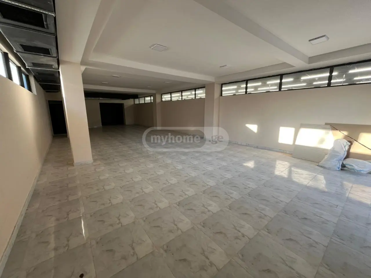 Universal Commercial Area For Rent Avtokarkhana, In Qutaisi view 2