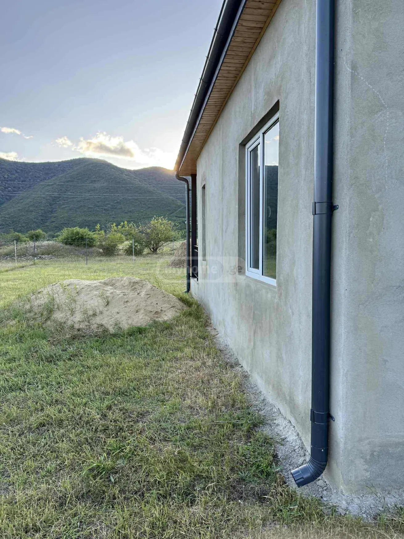 4 Room Private House For Sale view 3
