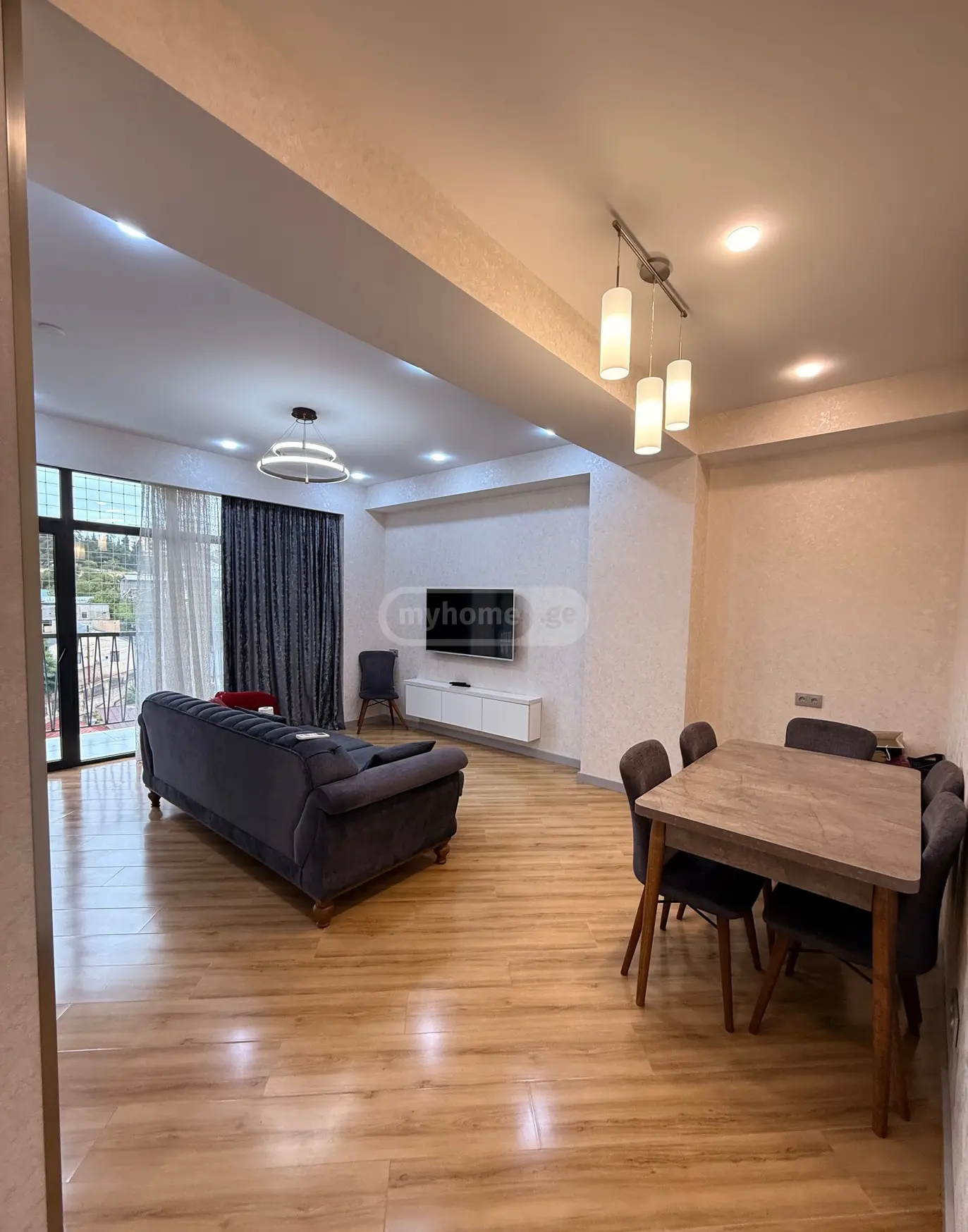 3 Room Apartment For Sale view 2
