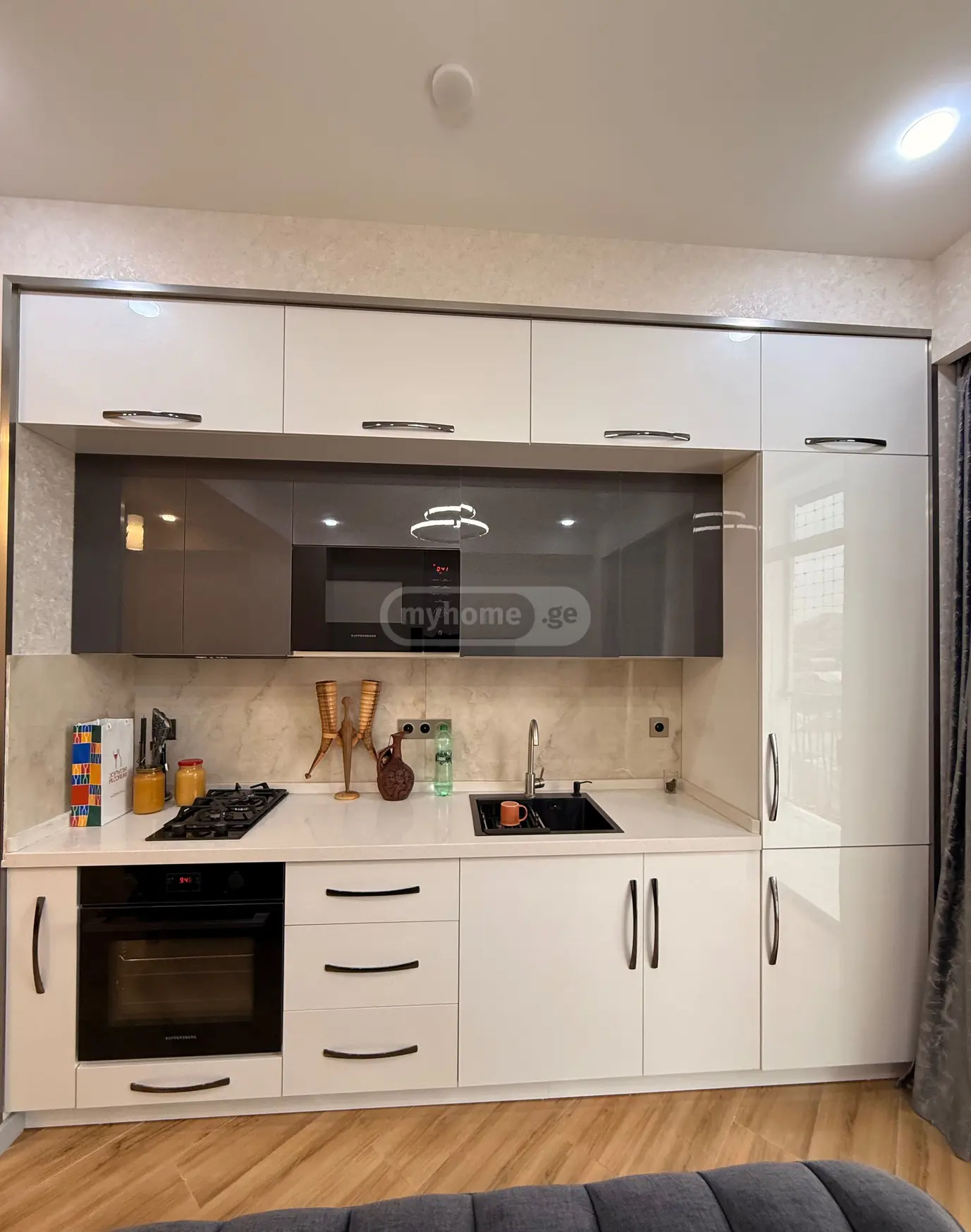 3 Room Apartment For Sale view 1
