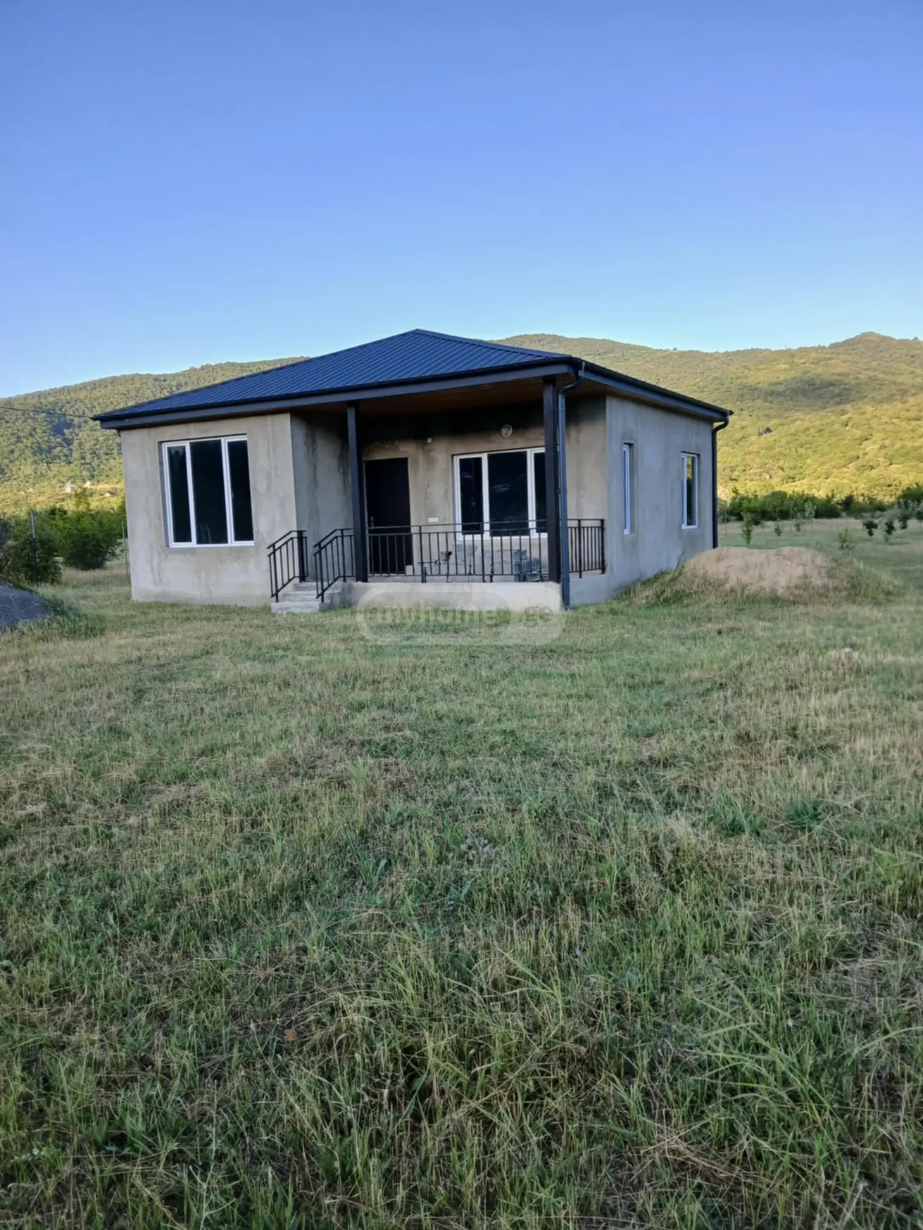 4 Room Private House For Sale view 1