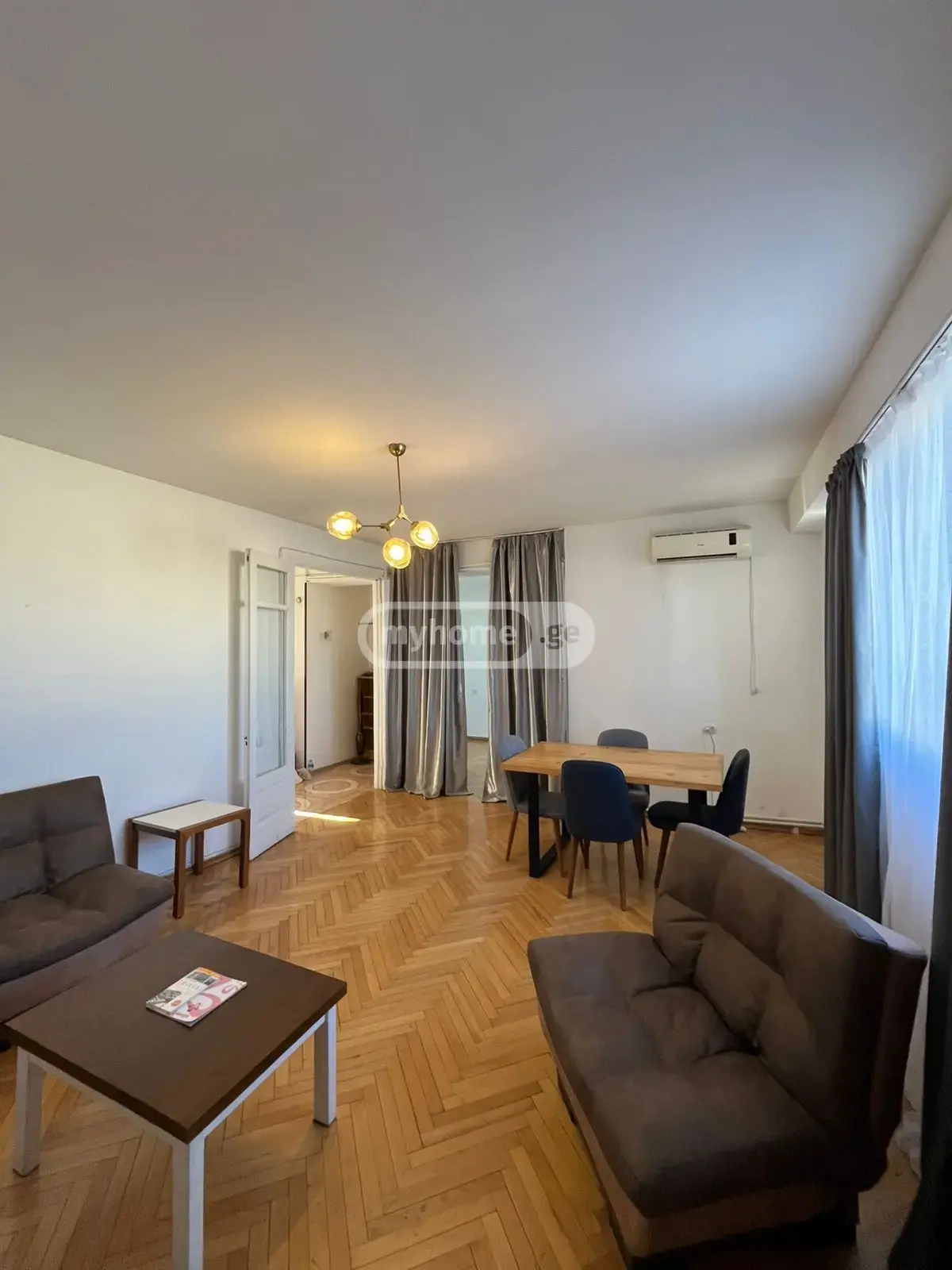 3 Room Apartment Daily Rent In Mtatsminda view 3