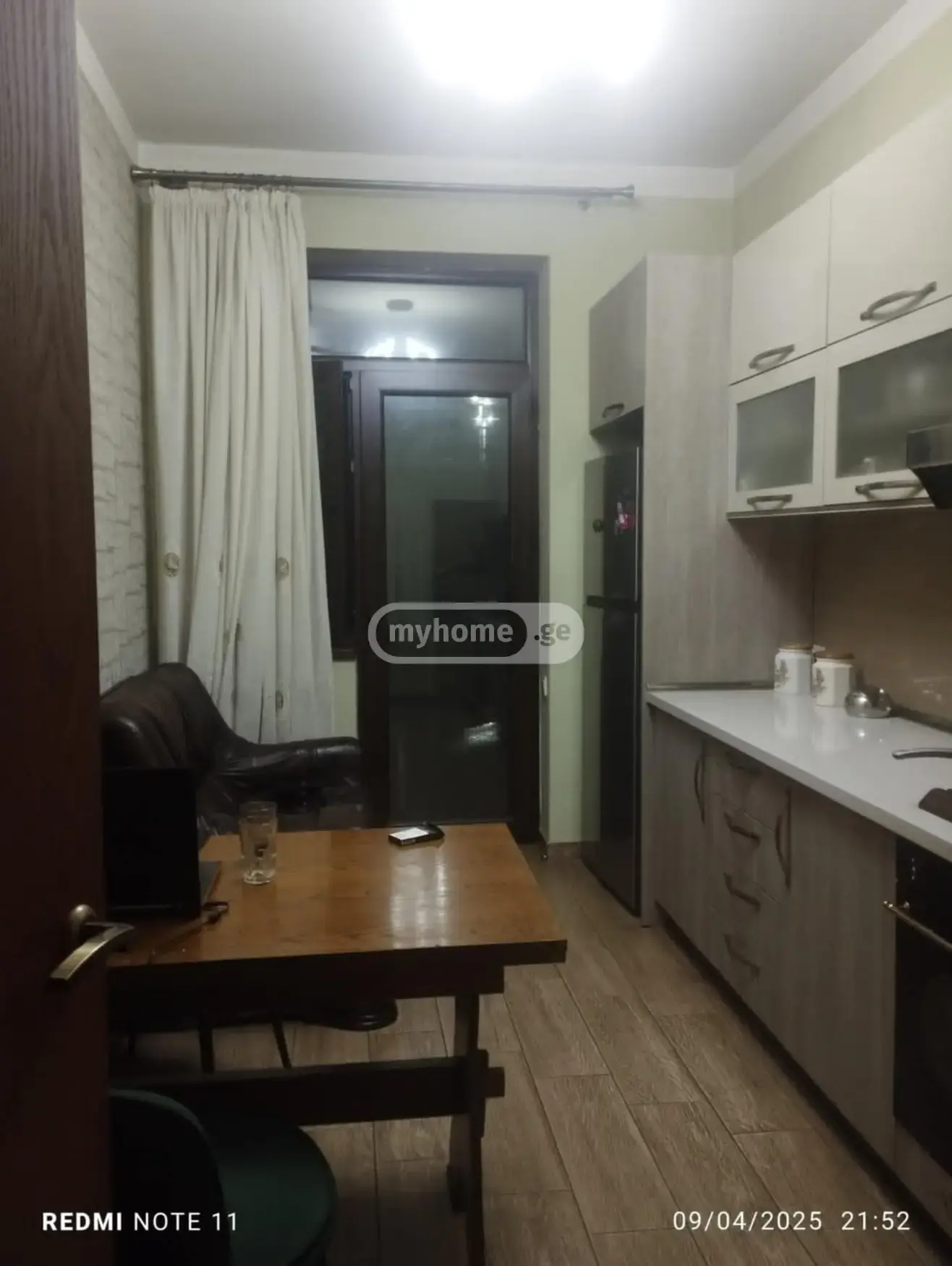 Продажа 3-комната Квартира view 5