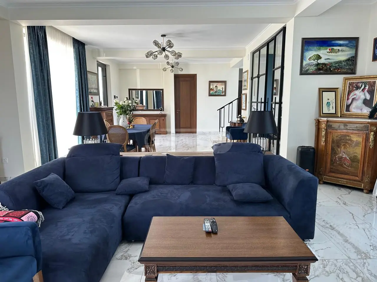 10+ Room Private House For Sale In Saguramo, In Mtskheta Municipality view 2