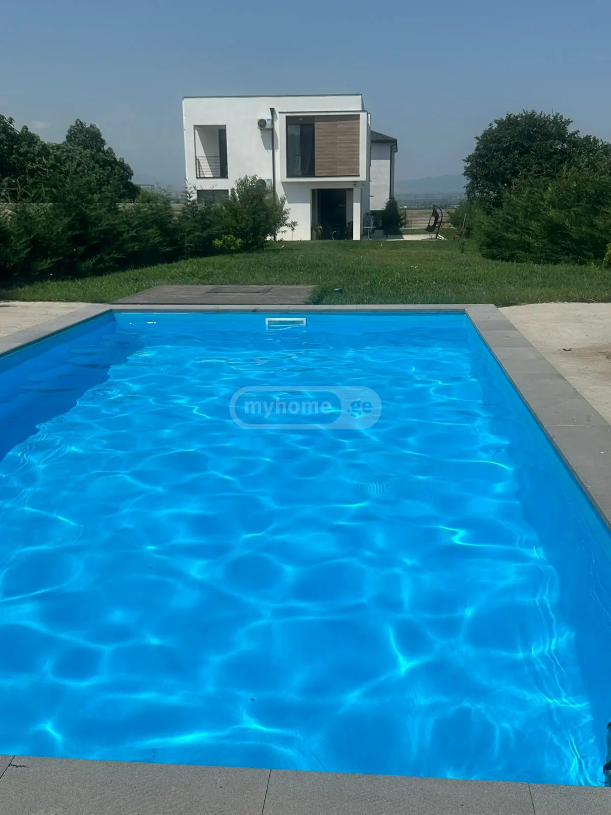 10+ Room Private House For Sale In Saguramo, In Mtskheta Municipality view 1