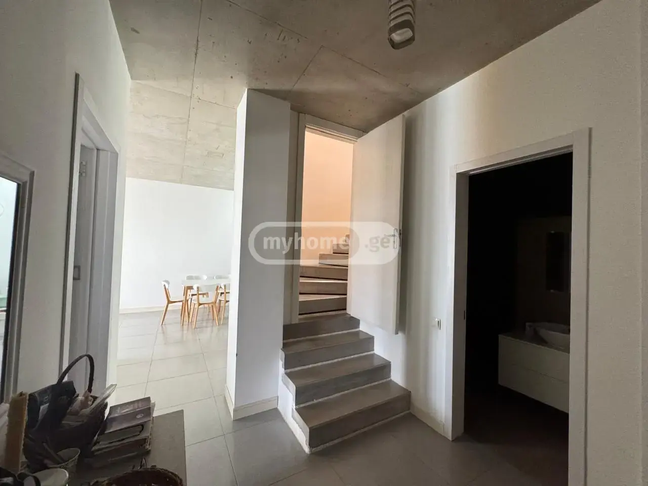 5 Room Country House For Rent In Oqrokana view 5