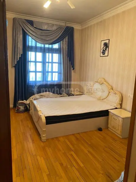 8 Room Private House For Rent In Varketili view 4