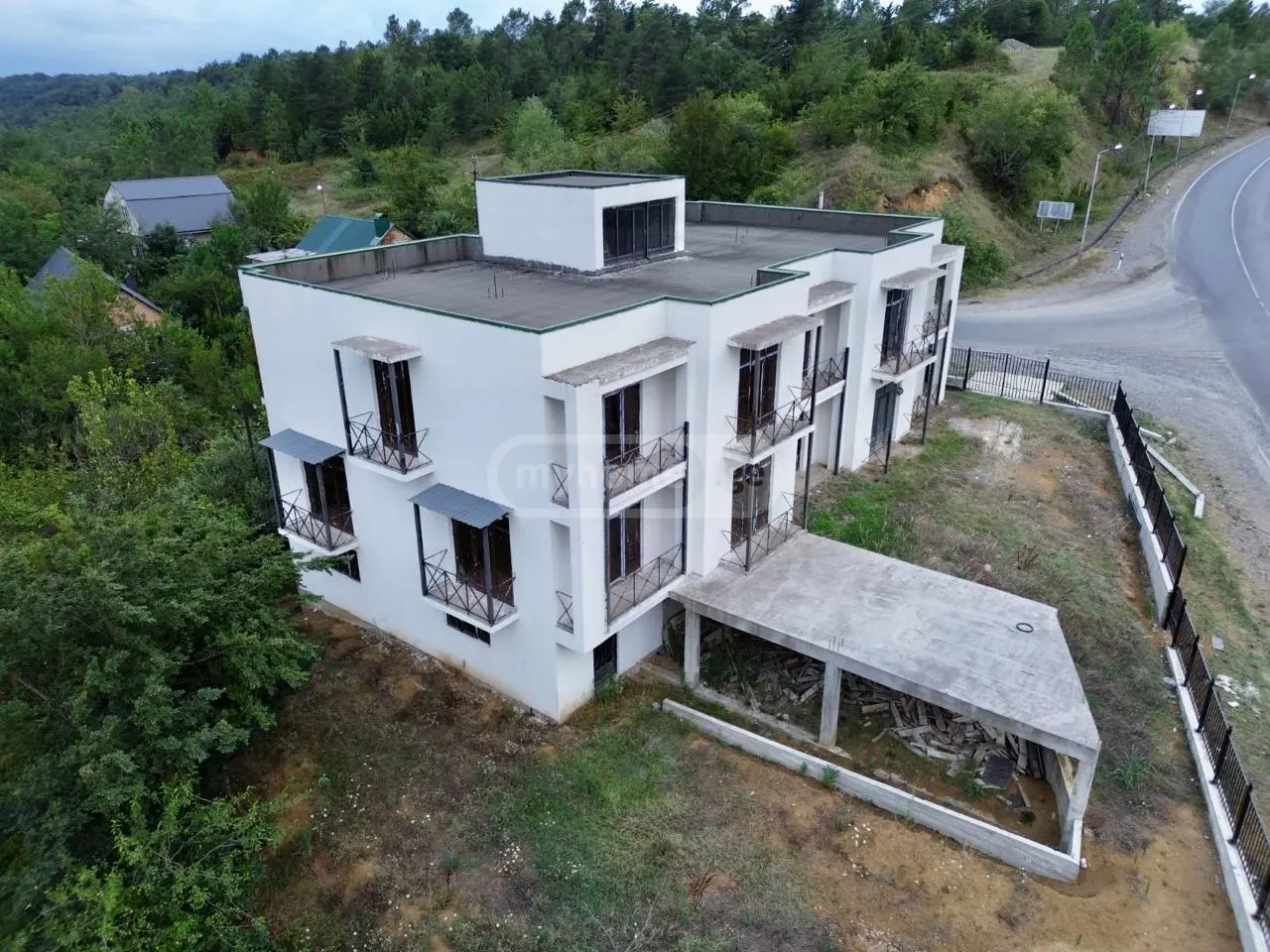 9 Room Hotel For Rent Saghoria, In Qutaisi view 1