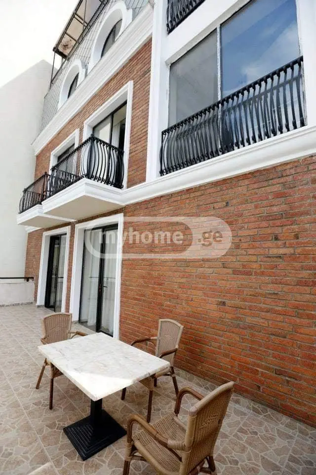 10+ Room Hotel For Sale In Vake view 16
