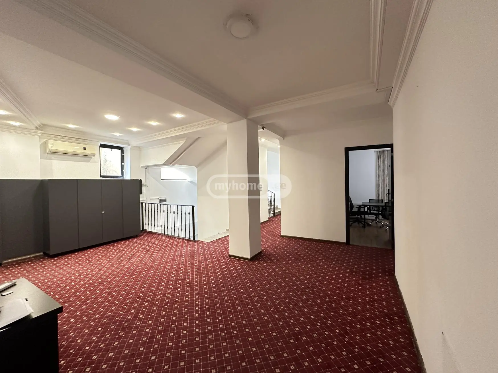 10+ Room Hotel For Sale In Vake view 14