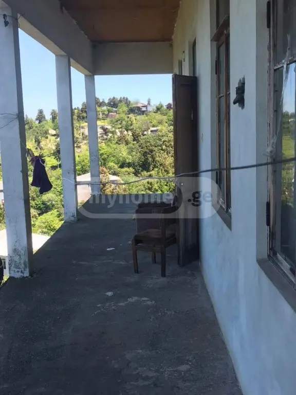 6 Room Private House For Sale view 4