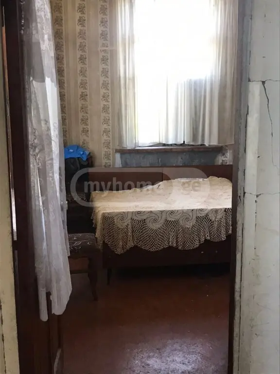 6 Room Private House For Sale view 1