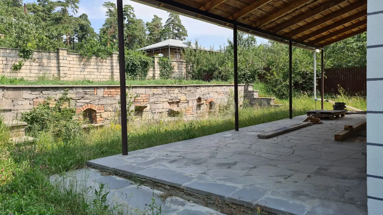 6 Room Private House For Sale view 12