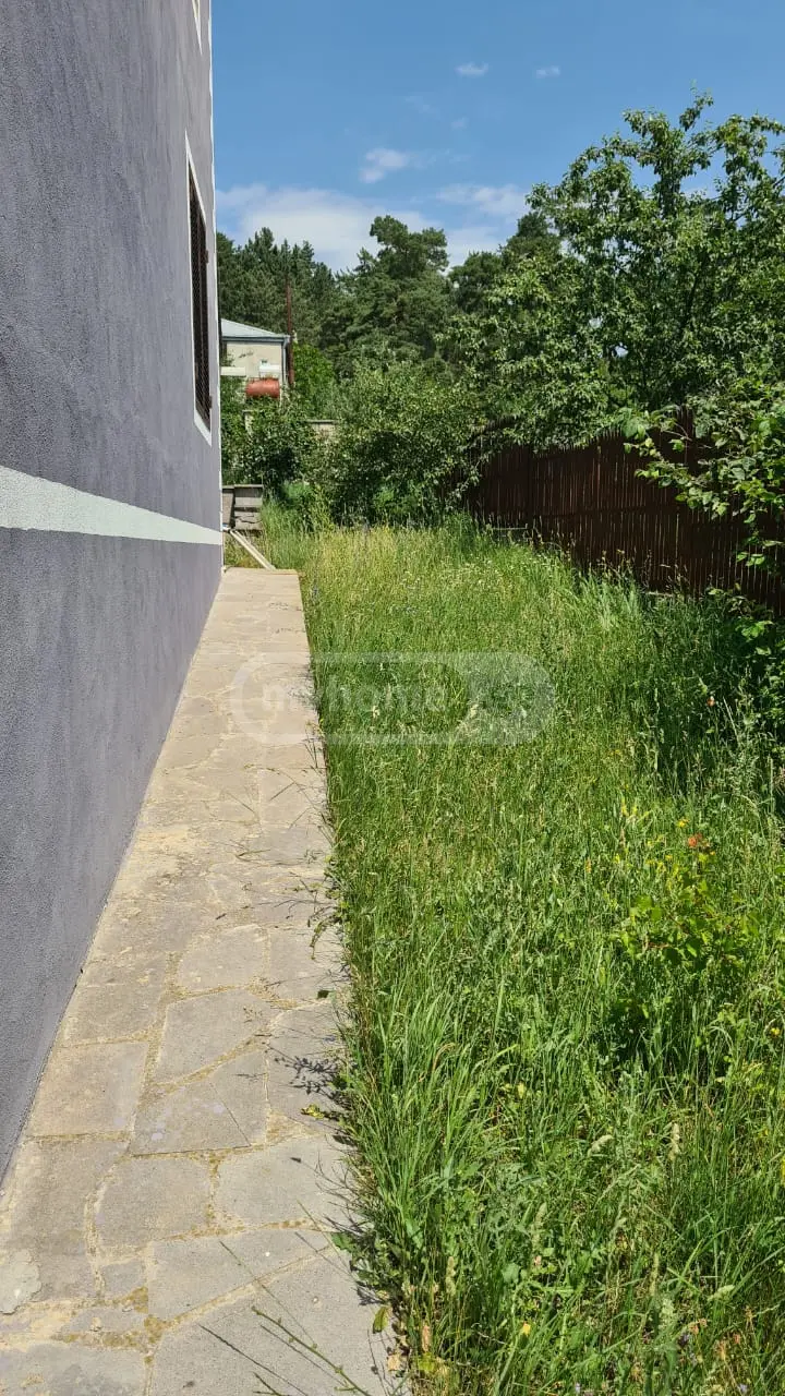 6 Room Private House For Sale view 14
