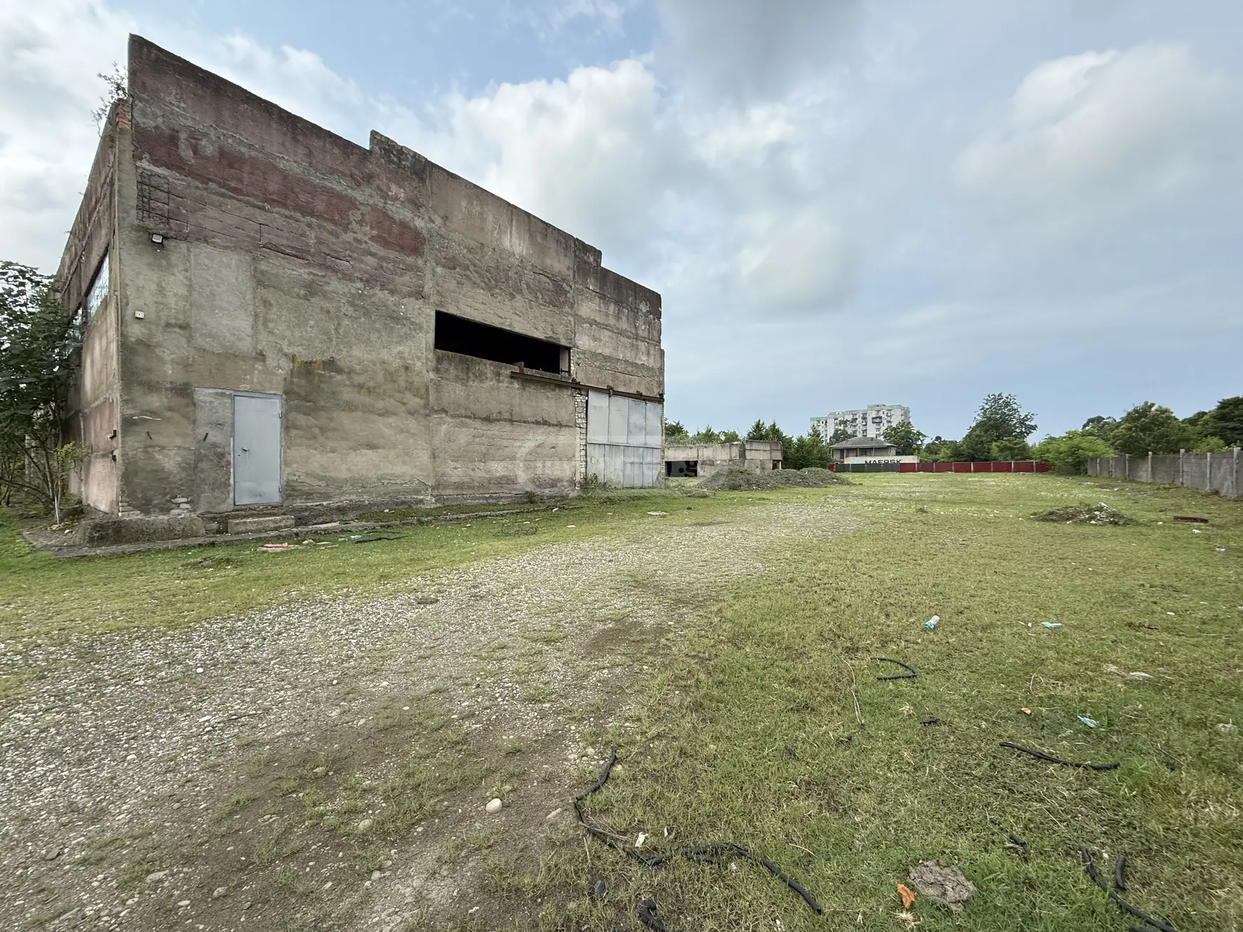 Universal Commercial Area For Sale In Foti view 5