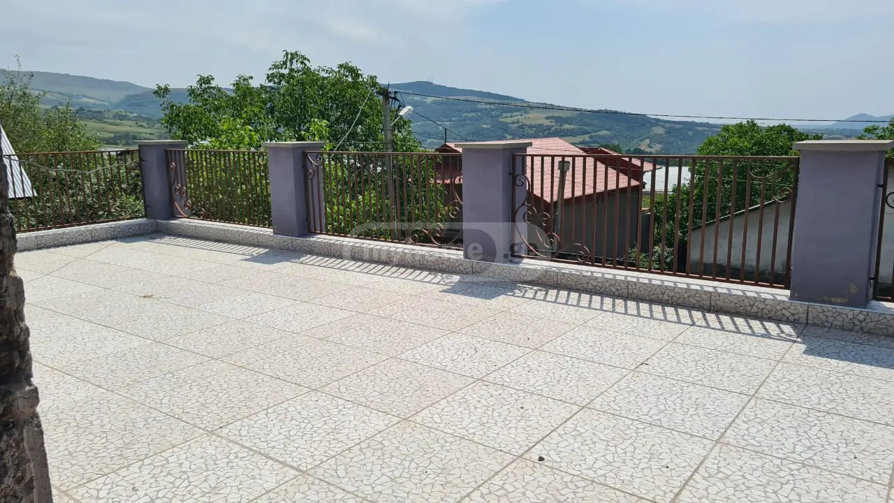 6 Room Private House For Sale view 11