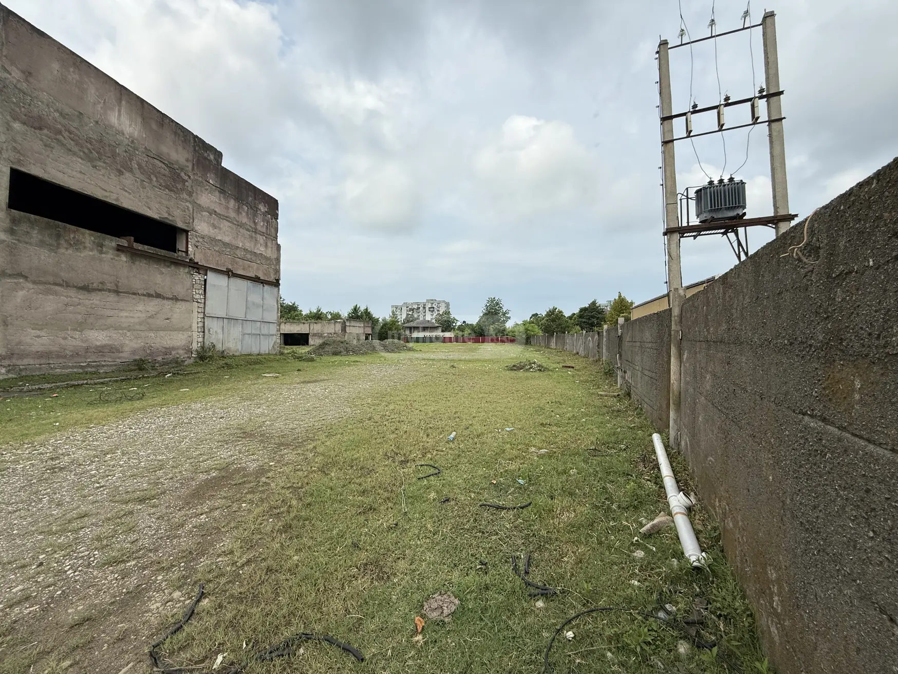 Universal Commercial Area For Sale In Foti view 3