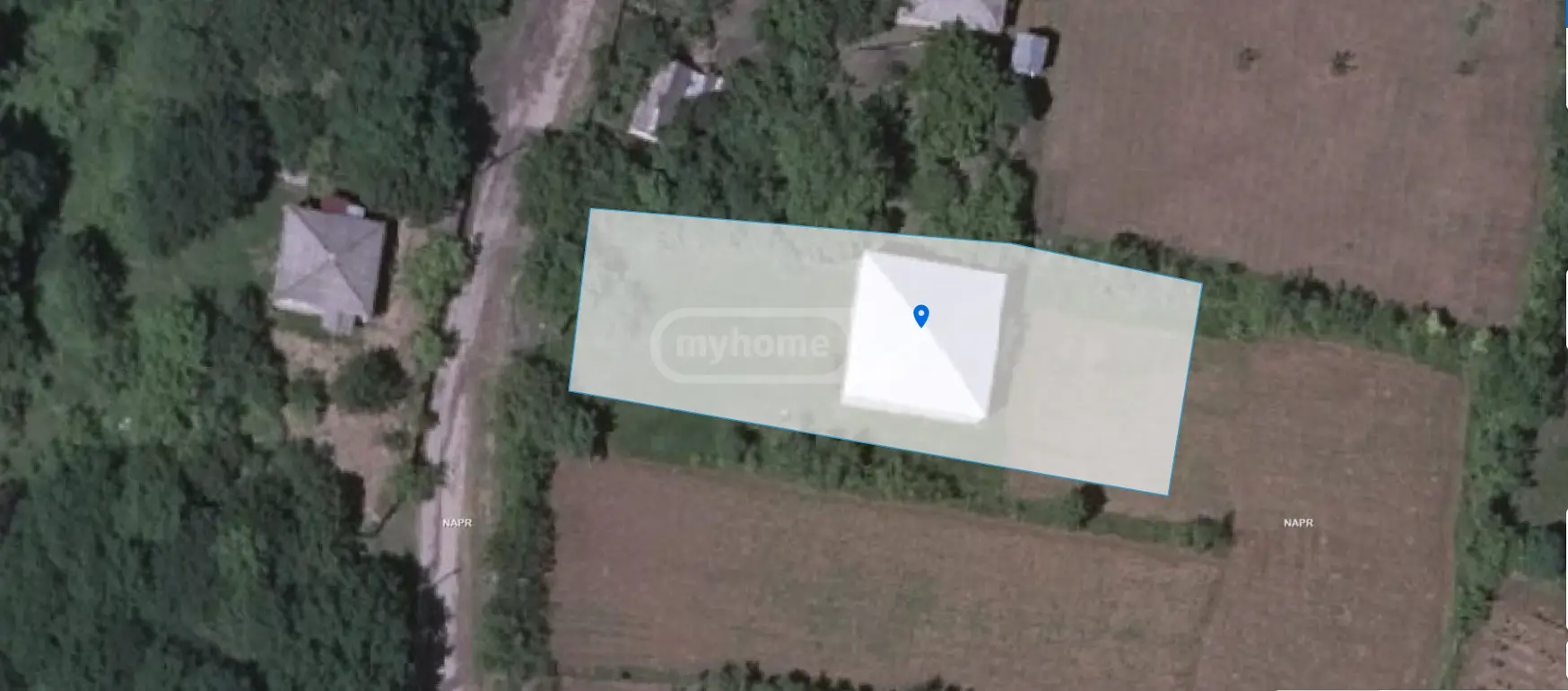8 Room Private House For Sale view 7