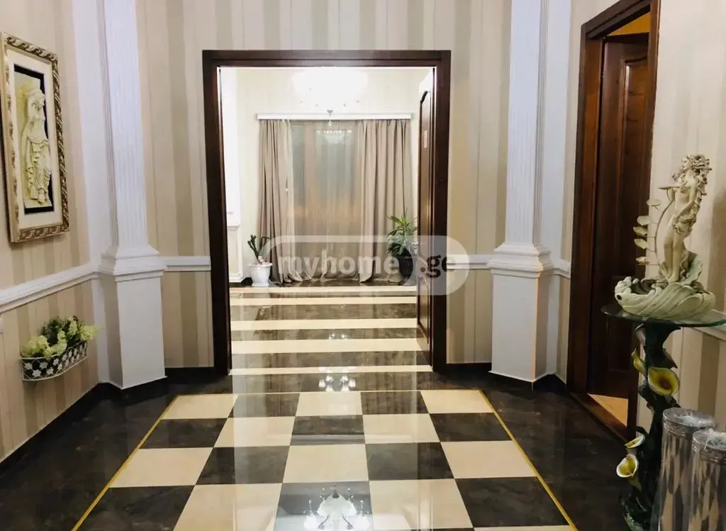 5 Room Private House For Rent In Isani view 4