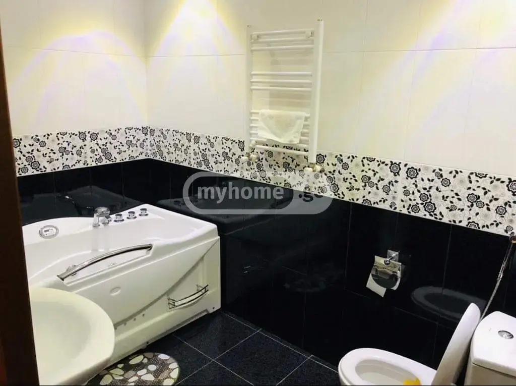 5 Room Private House For Rent In Isani view 2
