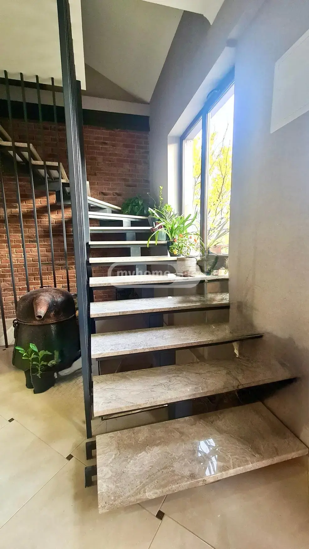 7 Room Private House For Rent In Mtskheta view 9