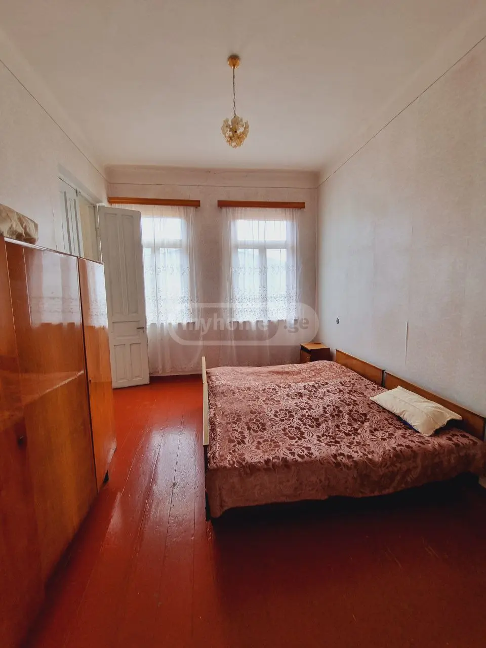 5 Room Private House For Sale view 4