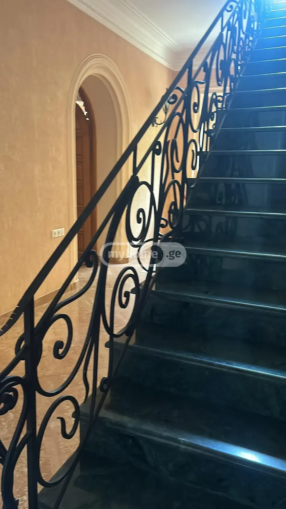 10+ Room Private House For Rent In Vera view 4