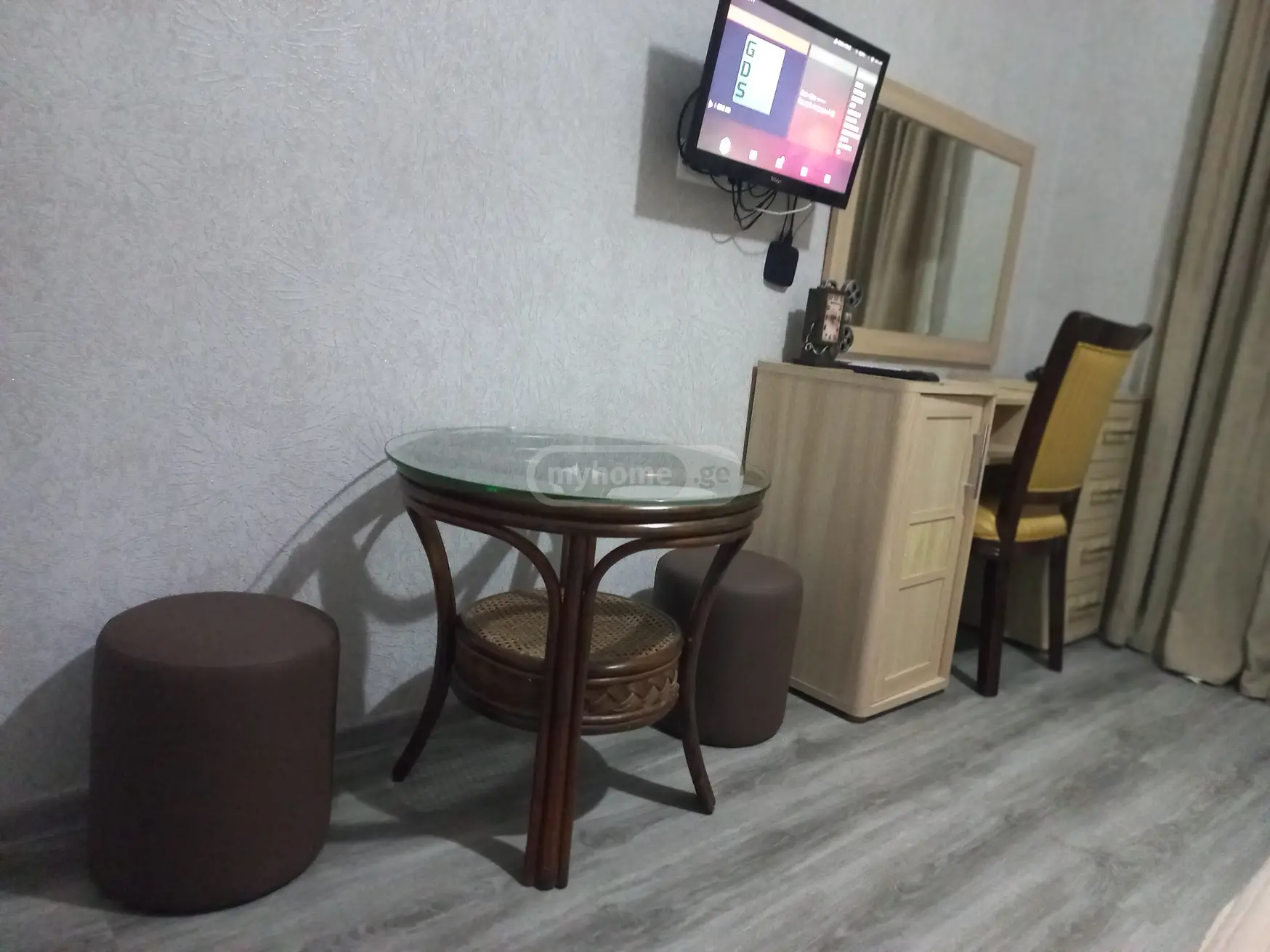 1 Room Apartment Daily Rent In Foti view 2