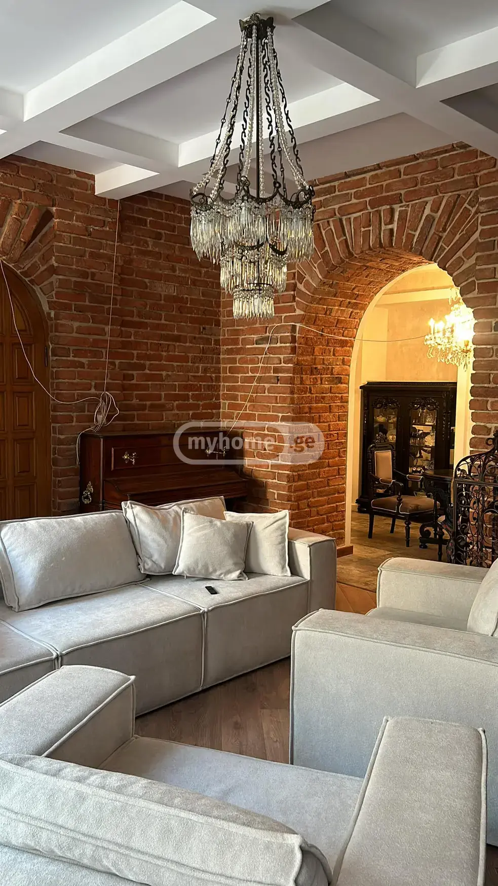 10+ Room Private House For Rent In Vera view 5