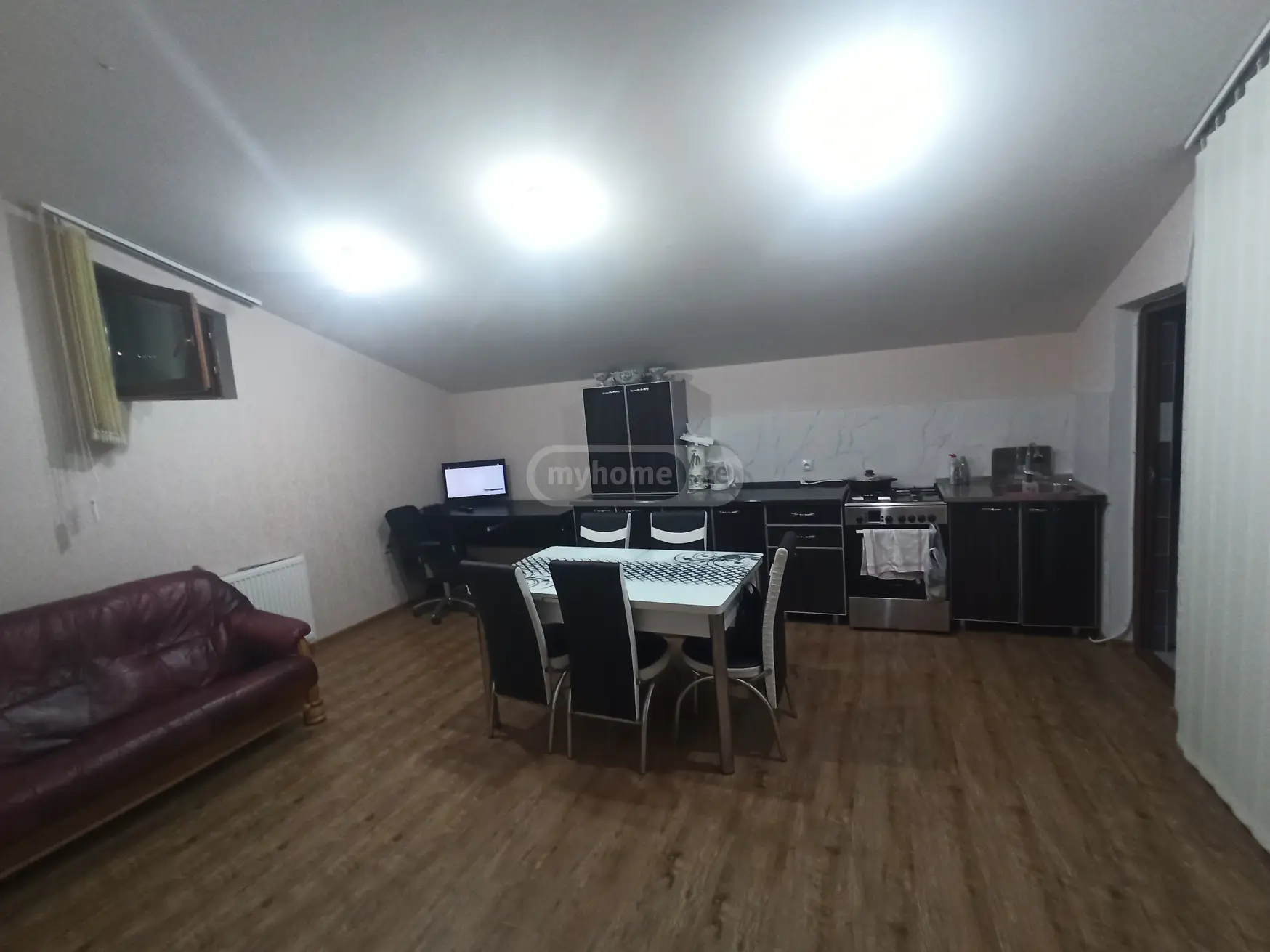 2 Room Private House For Rent In Telavi view 7