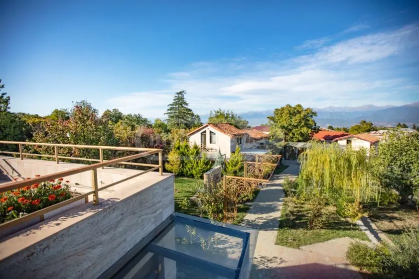 6 Room Hotel For Sale view 14