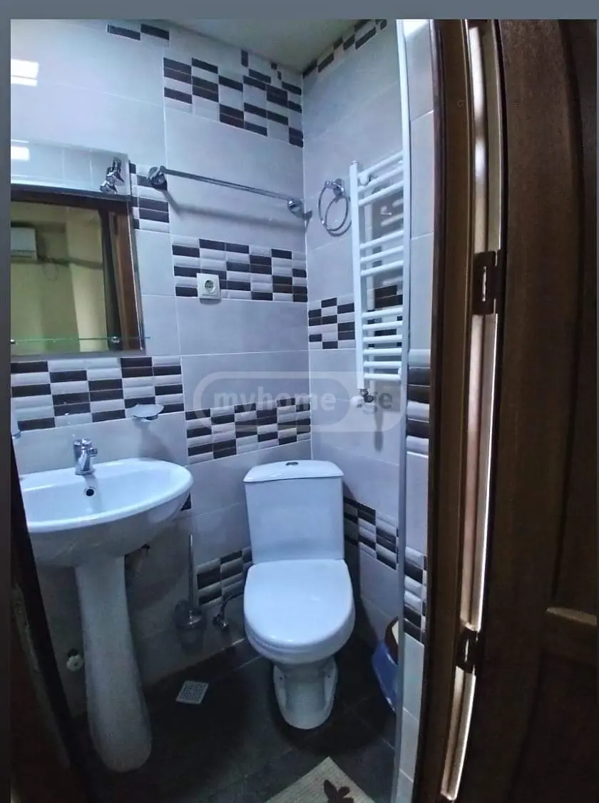 8 Room Hotel For Sale view 16