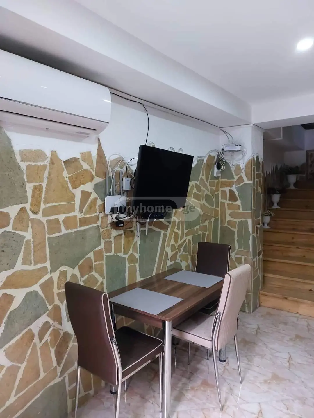 8 Room Hotel For Sale view 12