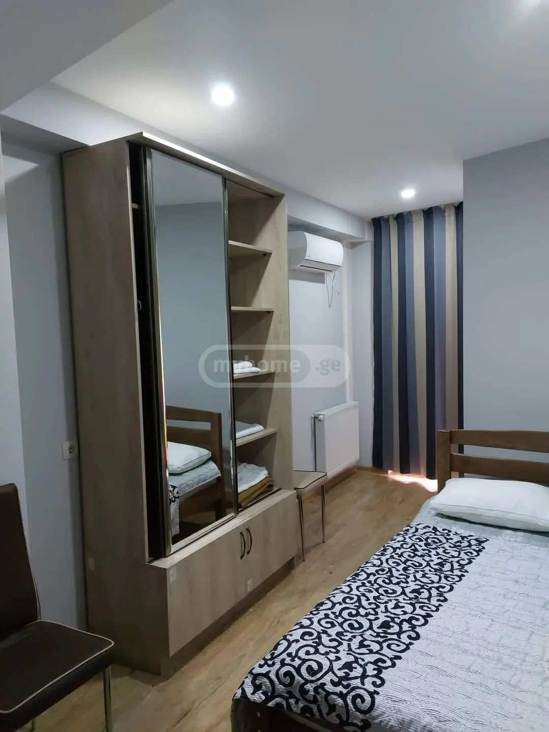 8 Room Hotel For Sale view 9