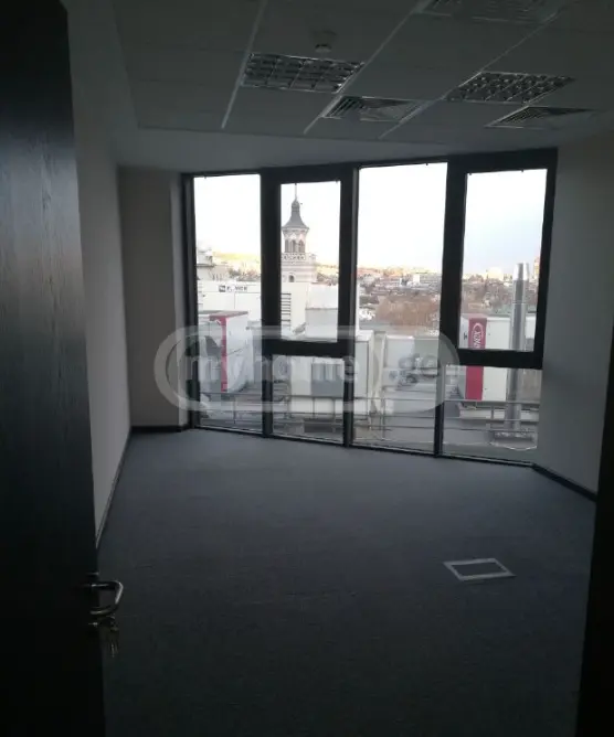 Full Building Commercial Area For Rent In Sololaki view 11
