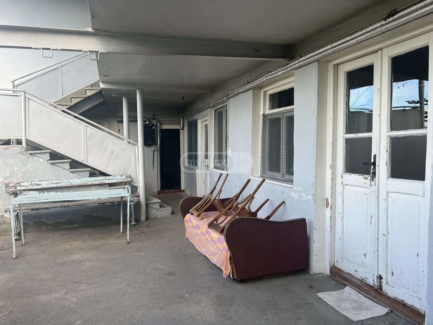 7 Room Private House For Sale view 5