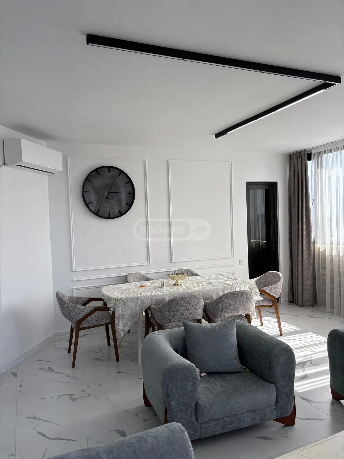5 Room Apartment For Sale view 5
