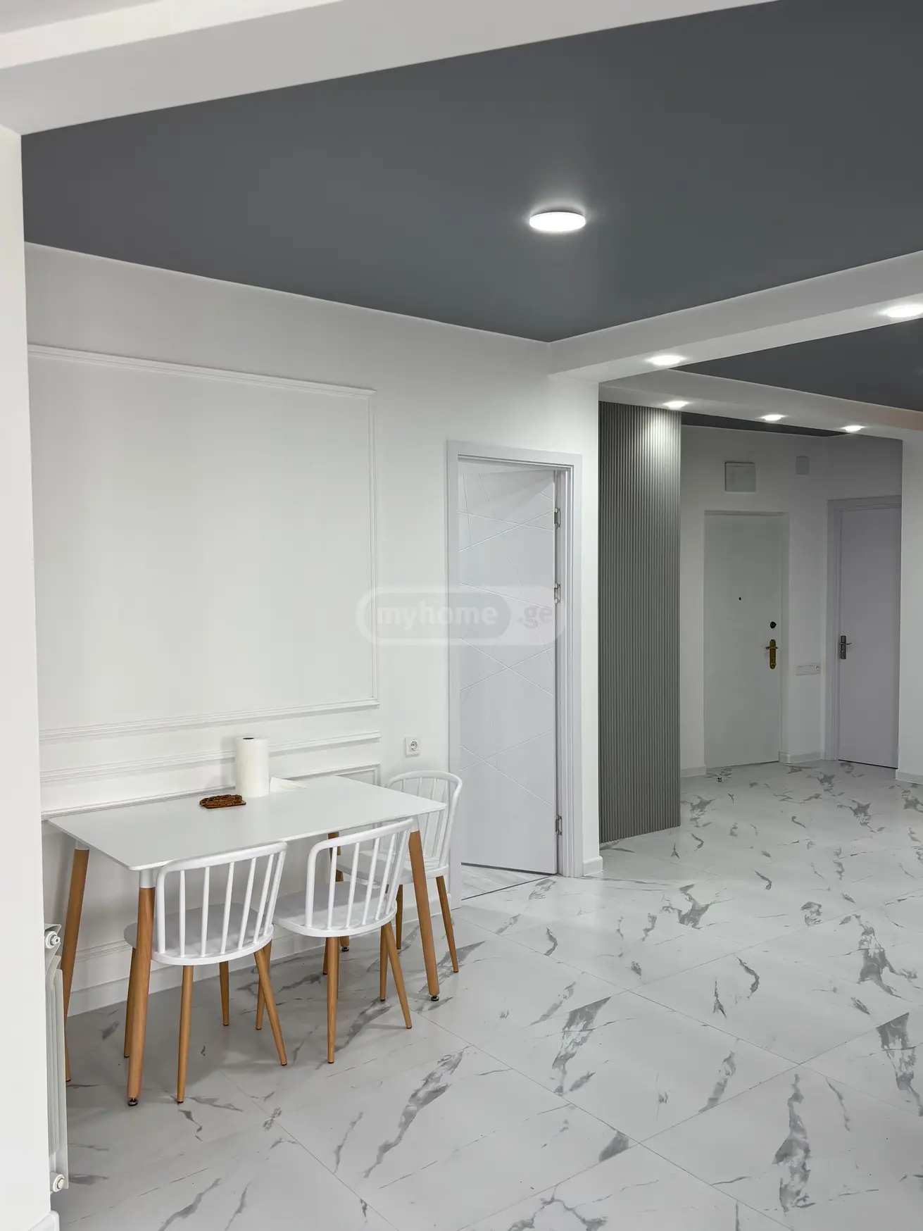 5 Room Apartment For Sale view 4
