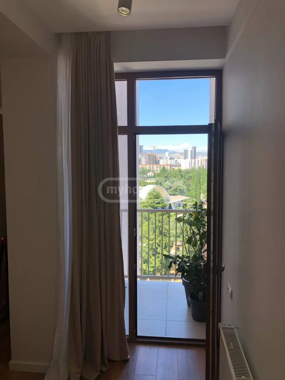 3 Room Apartment For Rent In Didube view 11